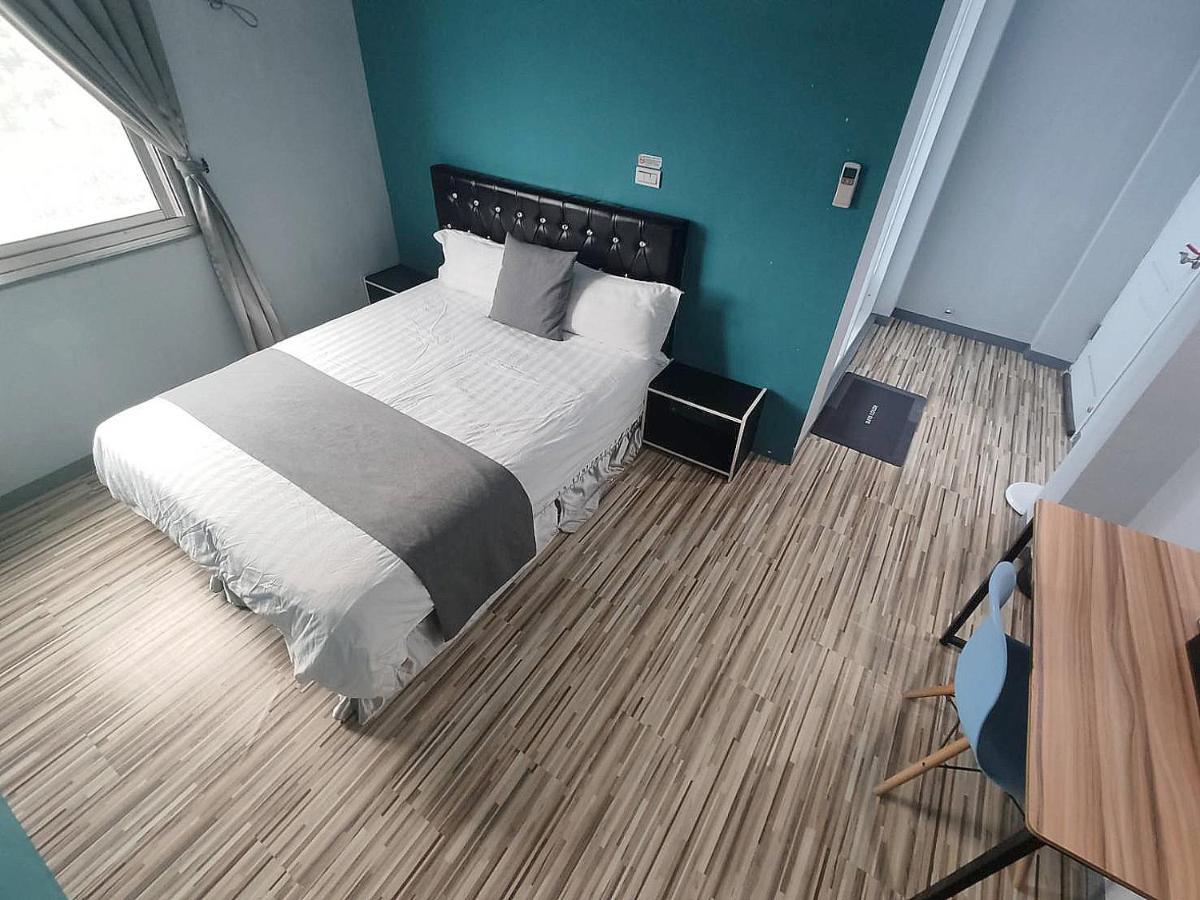 Light Shadow Apartment Budai Екстериор снимка